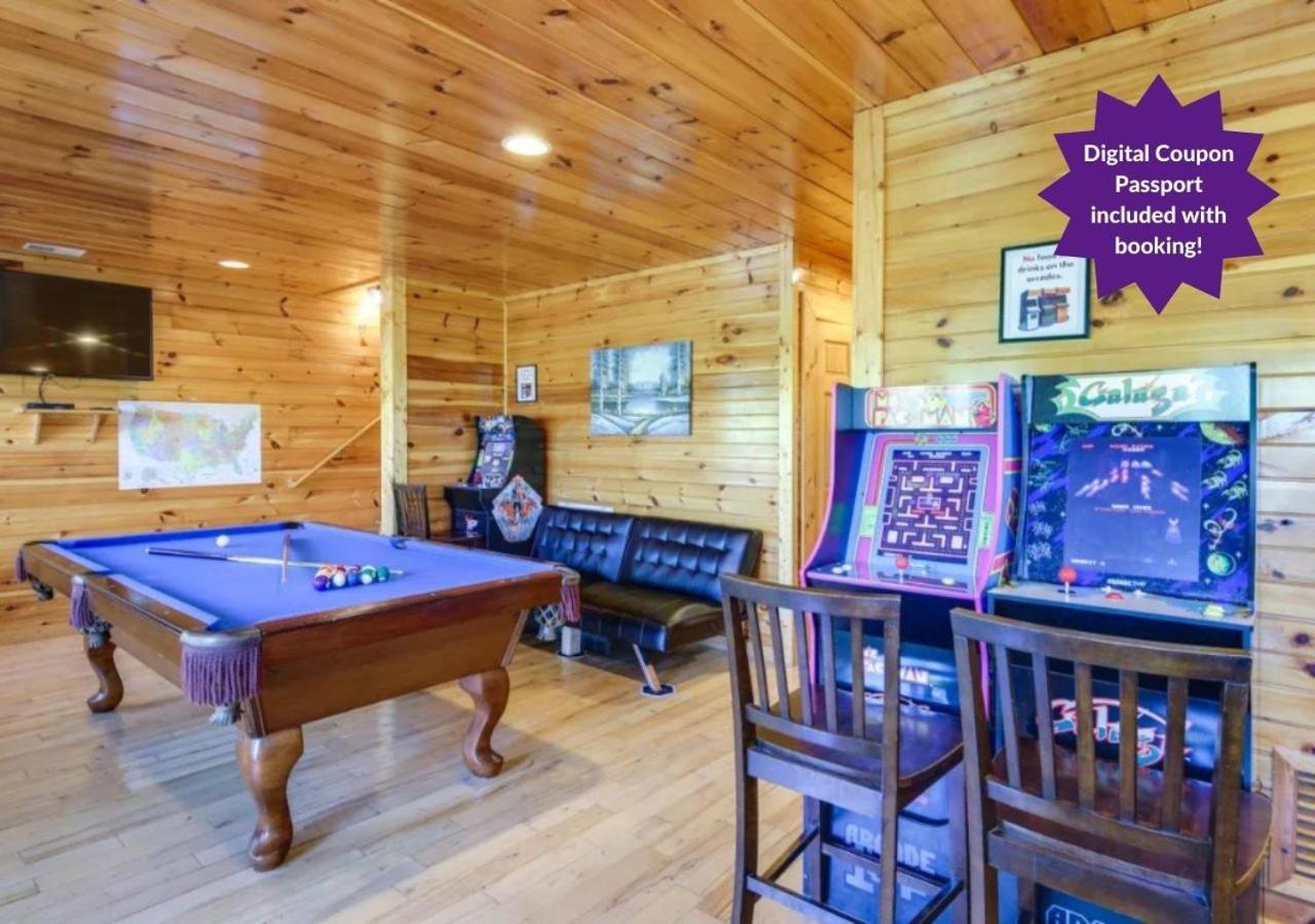 Fabulous Pet-Friendly, Family Cabin With Outdoor Kitchen, Hot Tub, Sauna, Fireplace, Theater Room, Arcade, Pool Table, And Fire Pit Within Minuties Of Dollywood Sevierville Eksteriør bilde